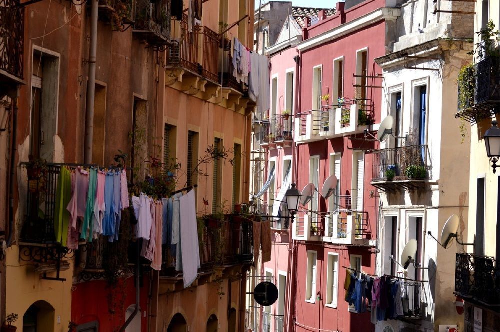 Onlyrooms II - Old Town & Typical Food Cagliari Esterno foto